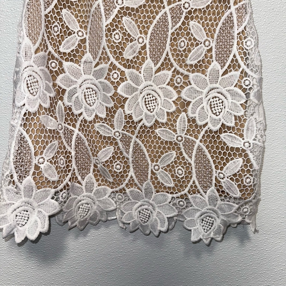 Aniina Women's Dress Size S White Floral Lace - Picture 2 of 8